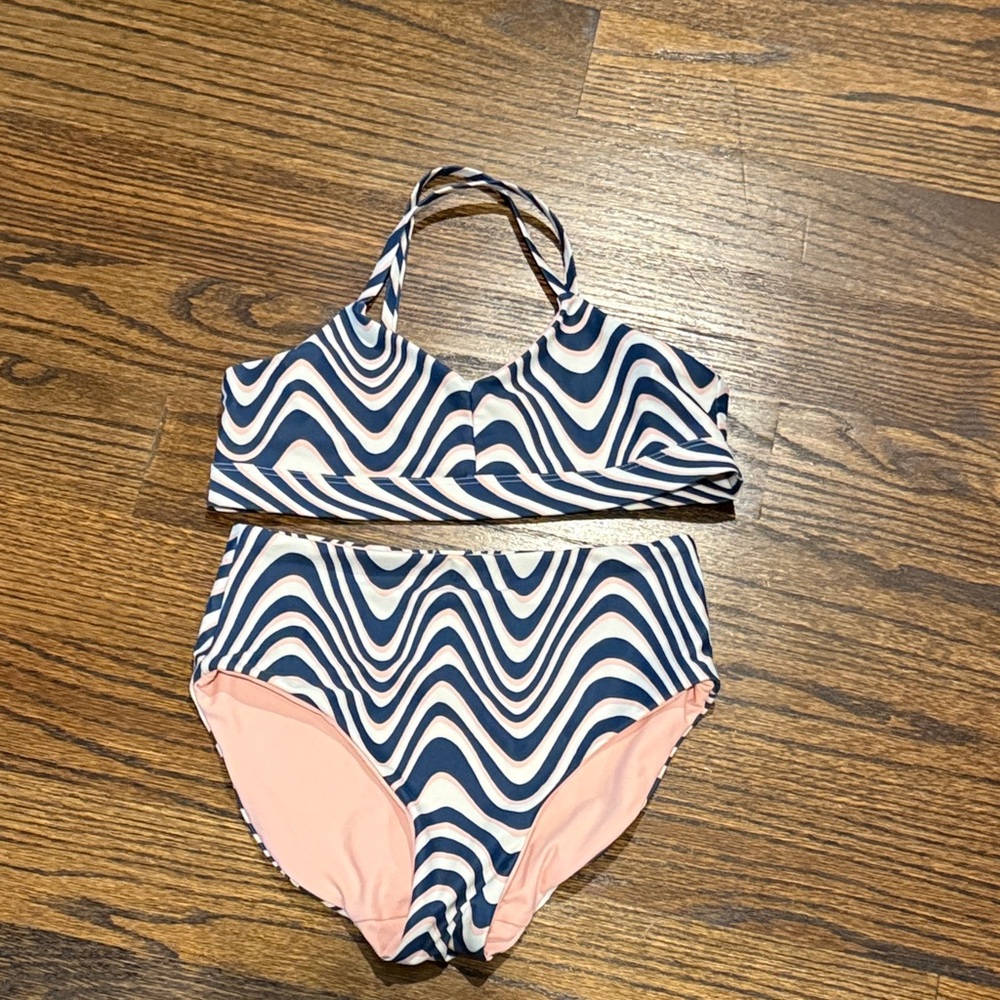 Reversible Treasure & Bond Navy and Pink Wave Bikini